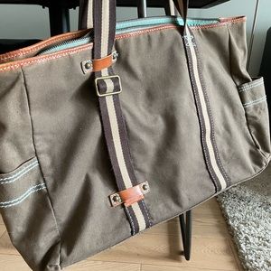 GAP 1969 weekender bag